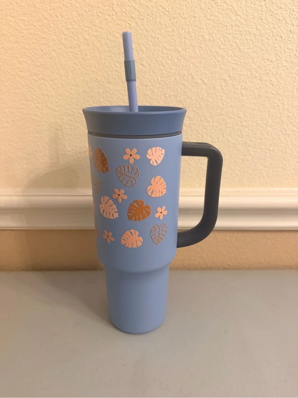 Owala 40oz Stainless Steel Straw Tumbler